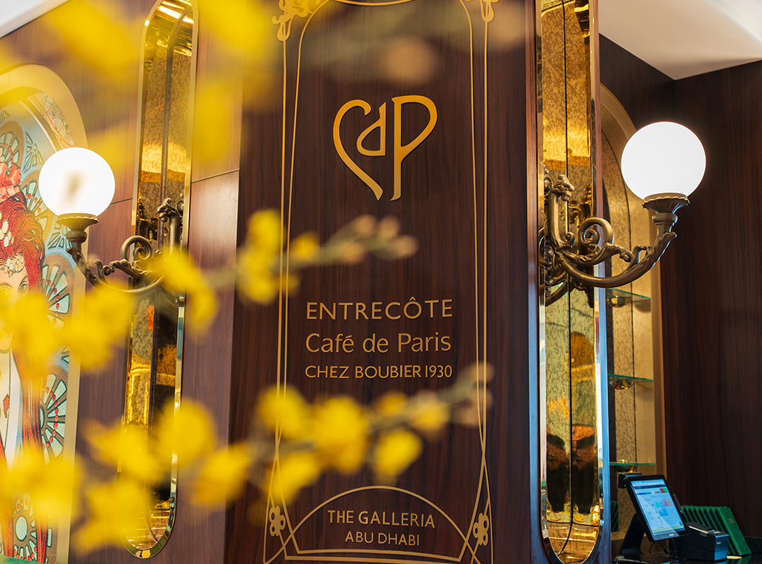 The Group has signed its first contract with the international restaurant franchise Entrecôte Café de Paris