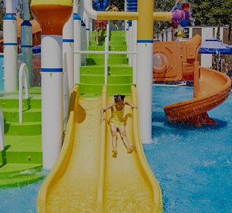 Children’s water playground with slides and fountains at the 'More' complex